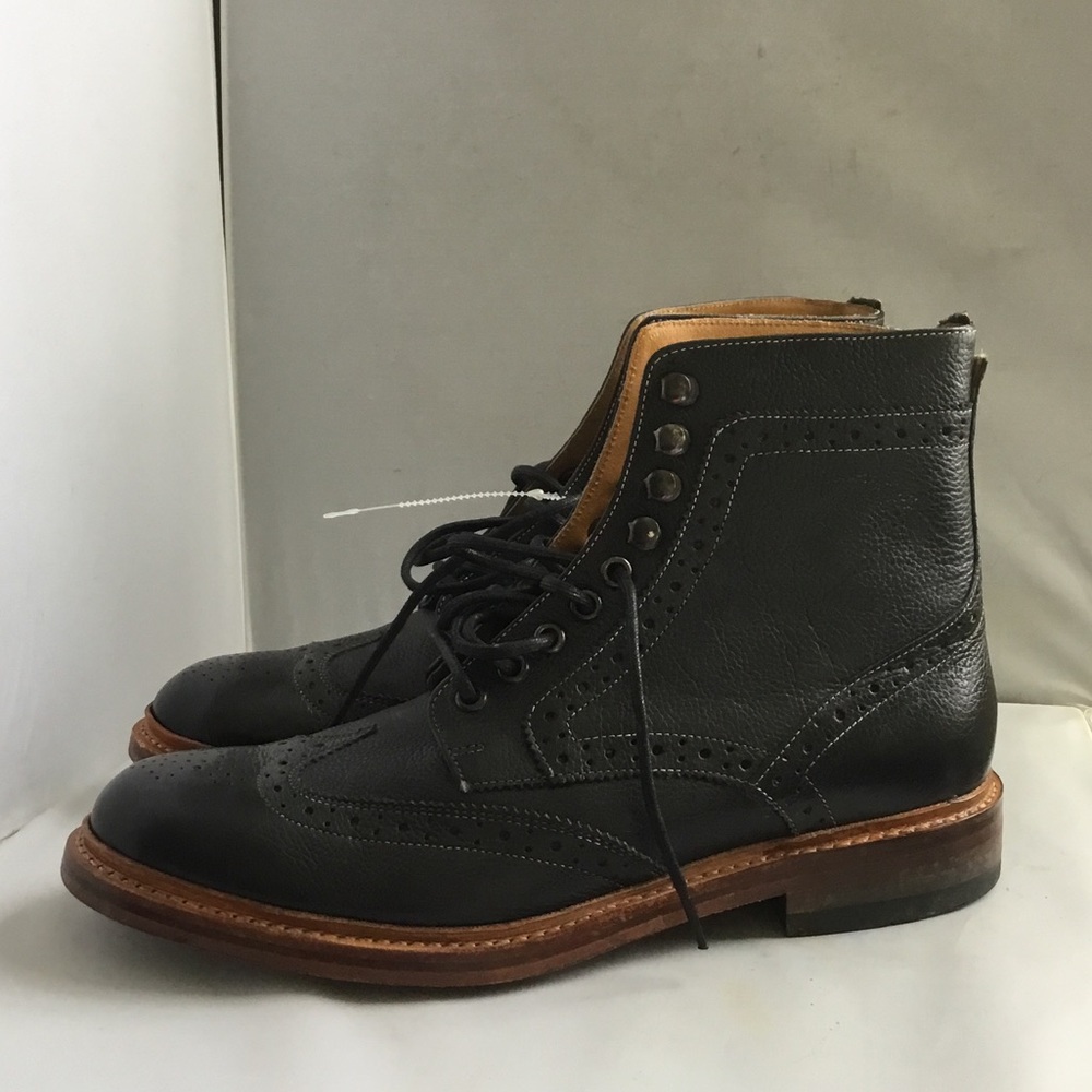 Stacy Adams Black Leather Brogue Chukka Boots with Brown Welt